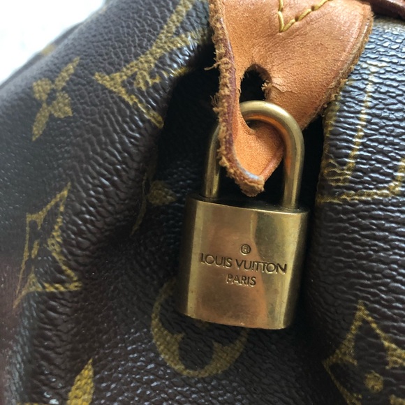 Authentic Louis Vuitton Bag - Picture 6 of 8